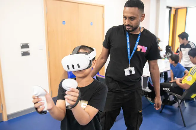 Young TH, Collingwood -27