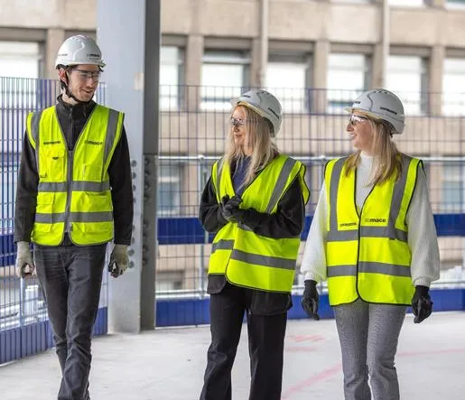 Mace Construct Careers in Construction Programme - Apprentices on site