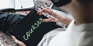Courses written on a tablet